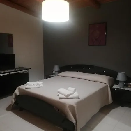 Casa Chaplin Holiday home Avola